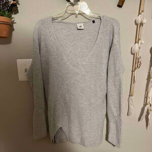 Cabi Long Sleeved Sweater Medium